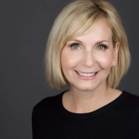 a profile photo of Mona DelSole